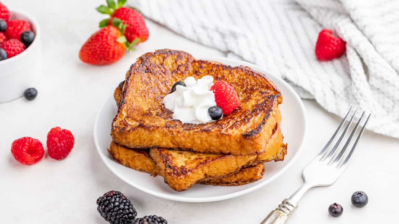 Star Creme Brulee French Toast: A Make-Ahead Brunch Favorite
